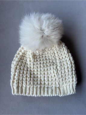 Kyi Kyi ~ Winter Hat ~ Genuine Fox Fur Pompom